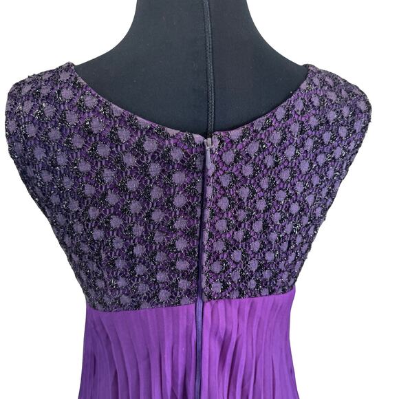 Vintage 1960s Purple Party Dress – Metallic Lace Bodice & Pleated Skirt (XS-S) - Picture 2 of 10